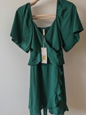 Emerald Ruffle Mini Dress with Flutter Sleeves